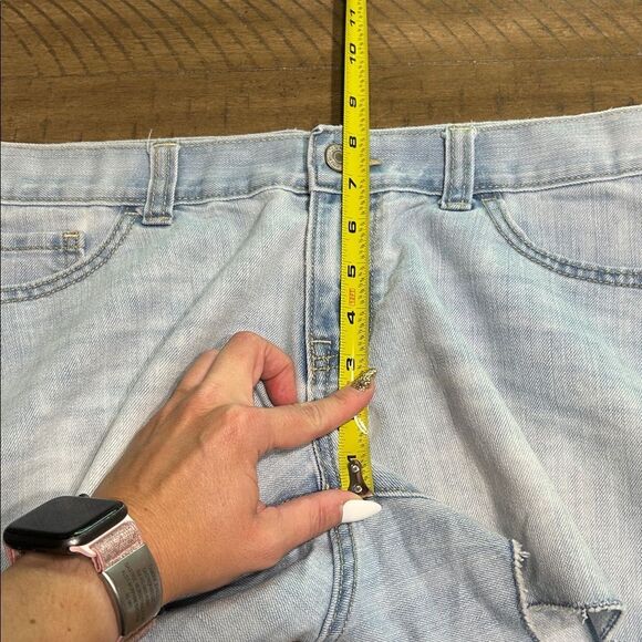 Old Navy Diva Jean shorts size 6 - Picture 7 of 8